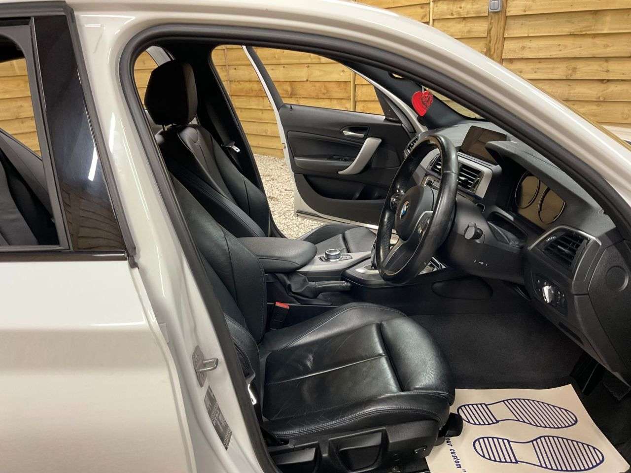 2018 BMW 1 SERIES 2018 BMW 1 SERIES