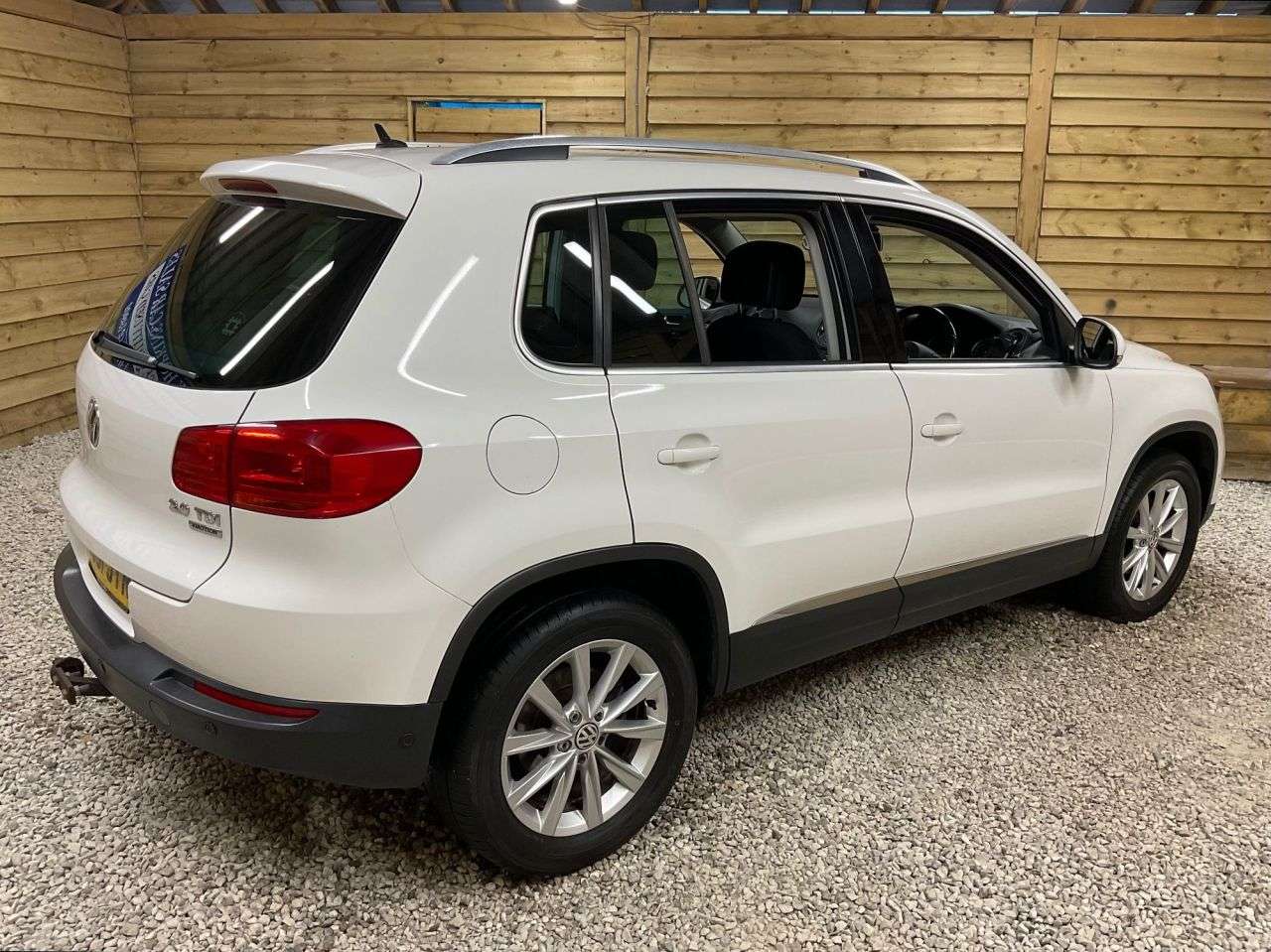 2011 VOLKSWAGEN TIGUAN 2011 VOLKSWAGEN TIGUAN