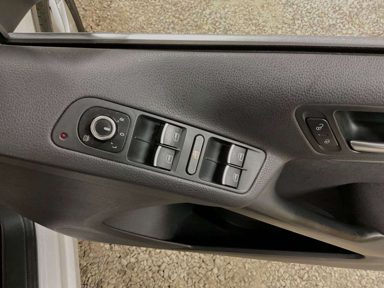 2011 VOLKSWAGEN TIGUAN 2011 VOLKSWAGEN TIGUAN