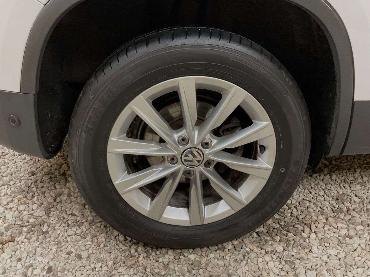 2011 VOLKSWAGEN TIGUAN 2011 VOLKSWAGEN TIGUAN