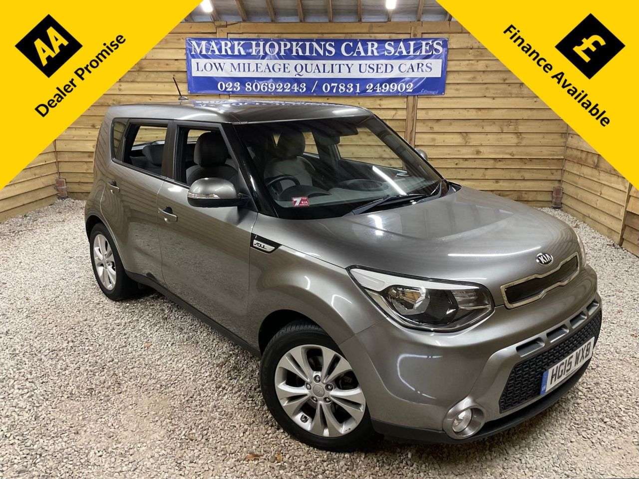 A 2015 KIA SOUL 1.6 CRDi Connect Plus SUV 5dr Diesel Auto Euro 5 (126 bhp) 1 LOCAL LADY OWN A 2015 KIA SOUL 1.6 CRDi Connect Plus SUV 5dr Diesel Auto Euro 5 (126 bhp) 1 LOCAL LADY OWN