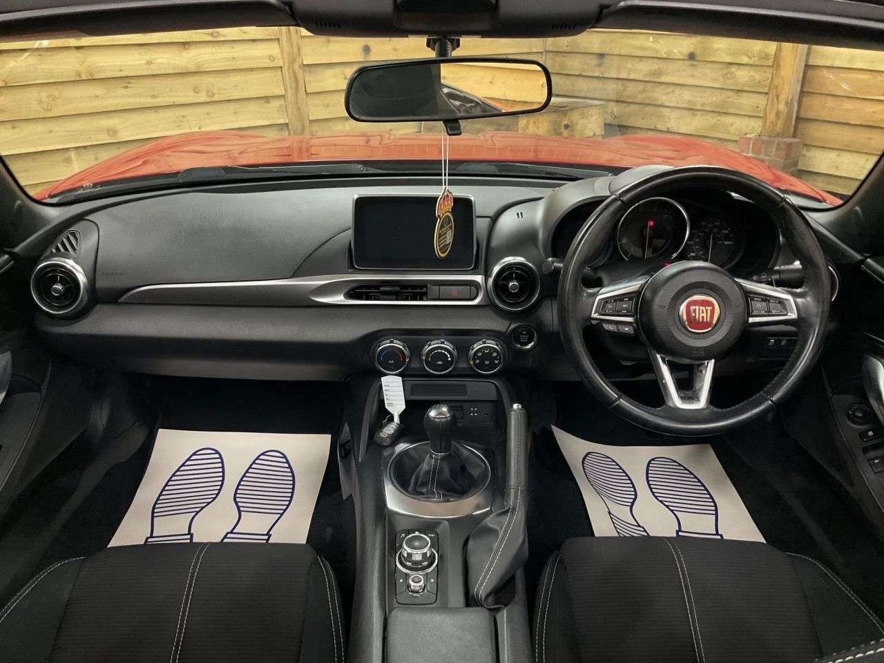 2018 FIAT 124 SPIDER 2018 FIAT 124 SPIDER