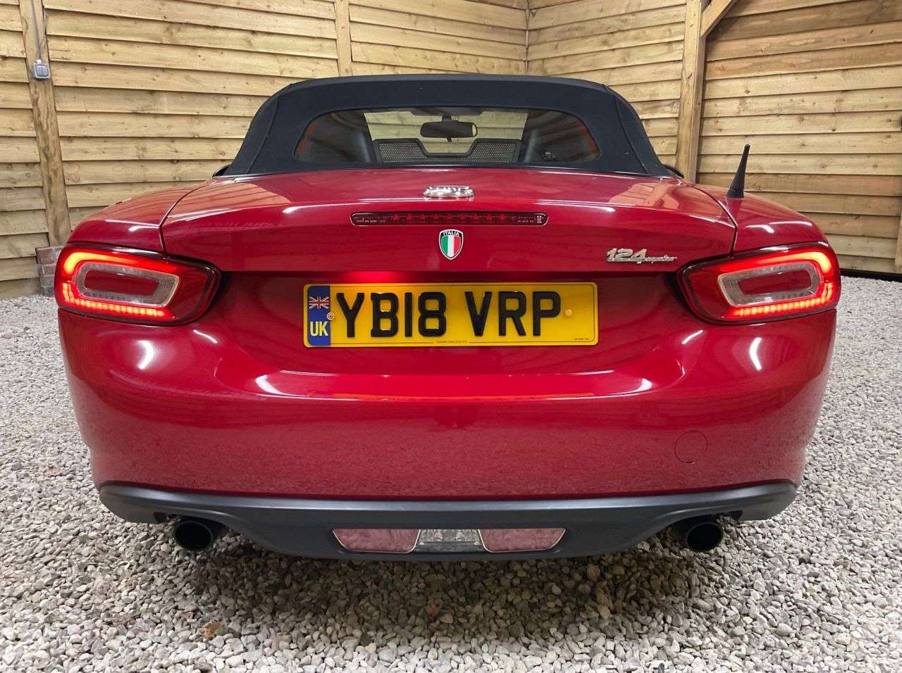 2018 FIAT 124 SPIDER 2018 FIAT 124 SPIDER