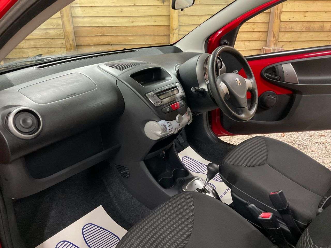 2013 PEUGEOT 107 2013 PEUGEOT 107