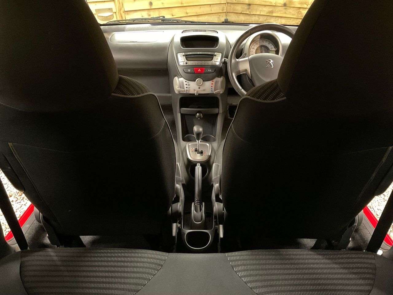 2013 PEUGEOT 107 2013 PEUGEOT 107