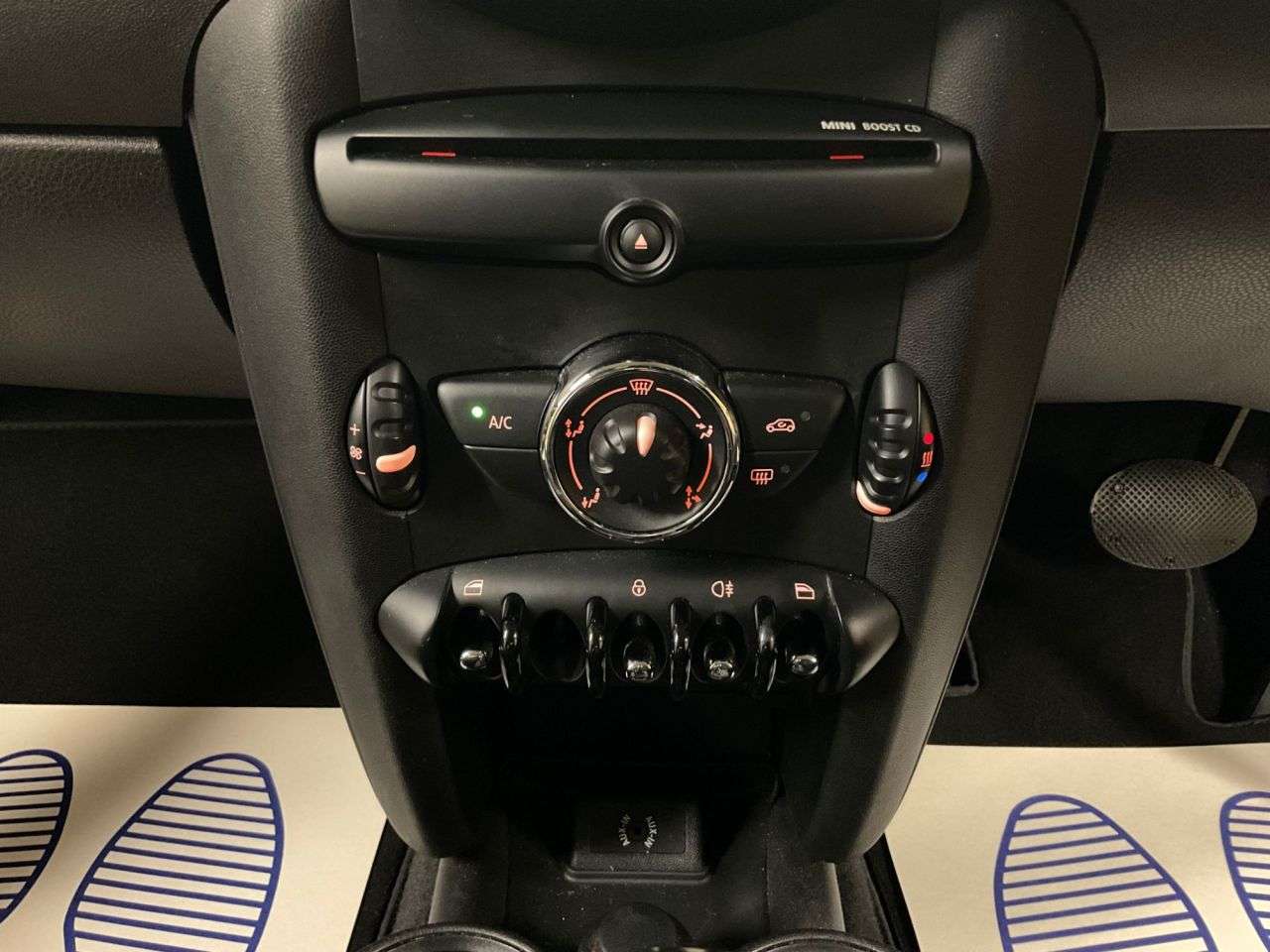2013 MINI HATCH 2013 MINI HATCH