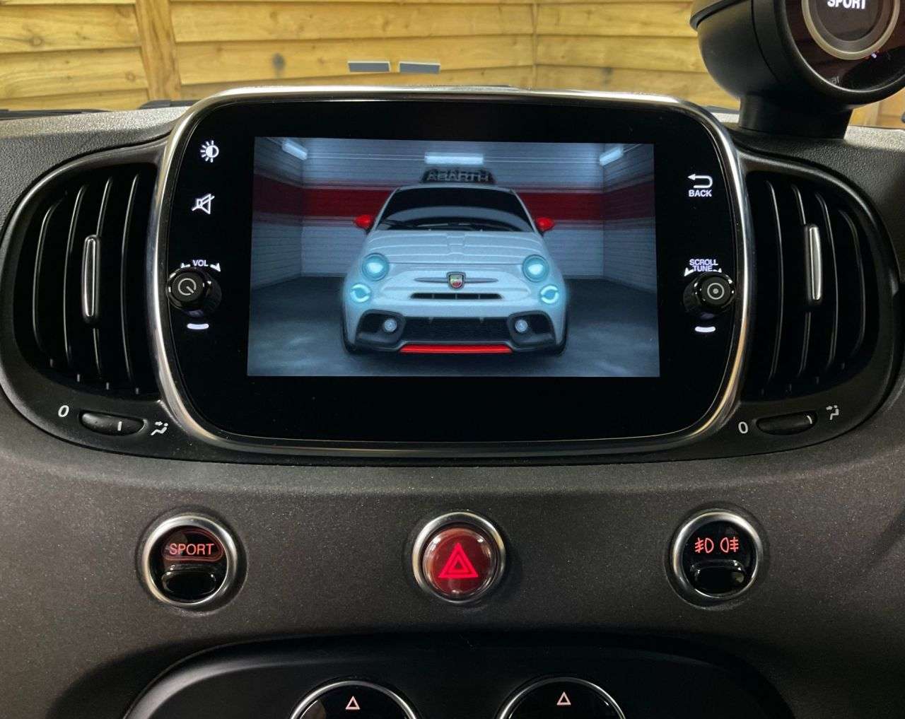 2019 ABARTH 500 2019 ABARTH 500