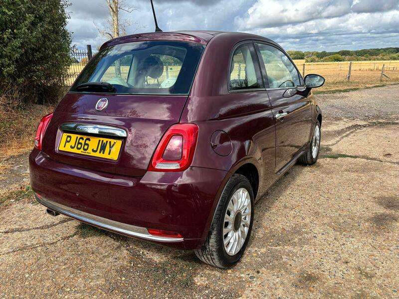 A 2016 FIAT 500 LOUNGE Great history DRIVE AWAY A 2016 FIAT 500 LOUNGE Great history DRIVE AWAY