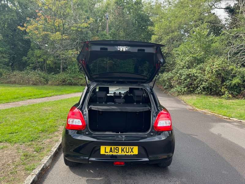 2019 SUZUKI SWIFT 2019 SUZUKI SWIFT