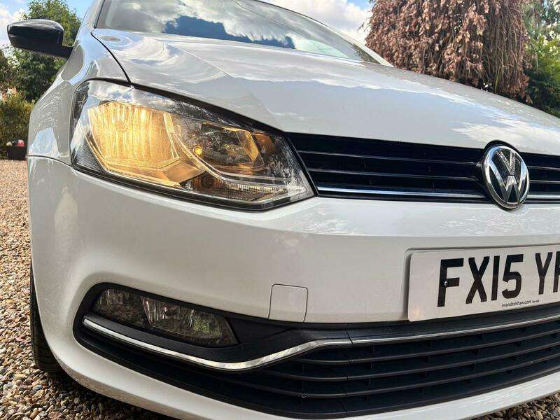 2015 VOLKSWAGEN POLO 2015 VOLKSWAGEN POLO