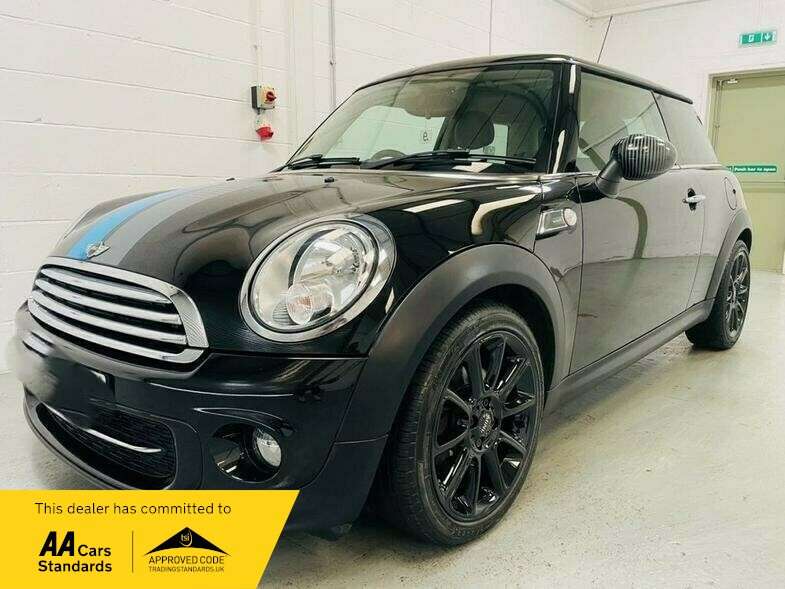 A 2012 MINI MINI COOPER D BAYSWATER AUTOMATIC Ltd Edition A 2012 MINI MINI COOPER D BAYSWATER AUTOMATIC Ltd Edition