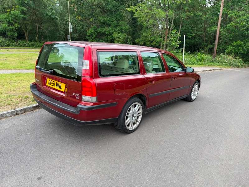 2002 VOLVO 70 SERIES 2002 VOLVO 70 SERIES