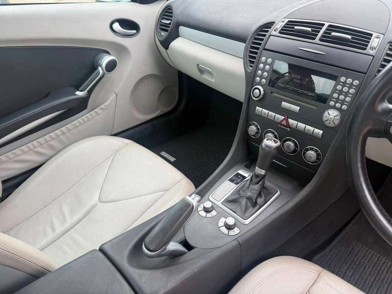 2005 MERCEDES SLK 2005 MERCEDES SLK