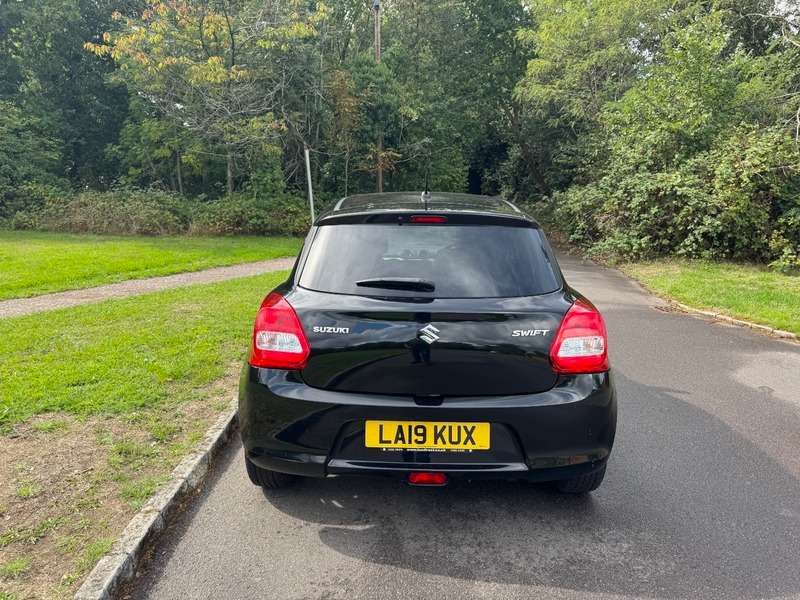2019 SUZUKI SWIFT 2019 SUZUKI SWIFT