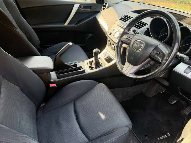 2010 MAZDA 3 2010 MAZDA 3
