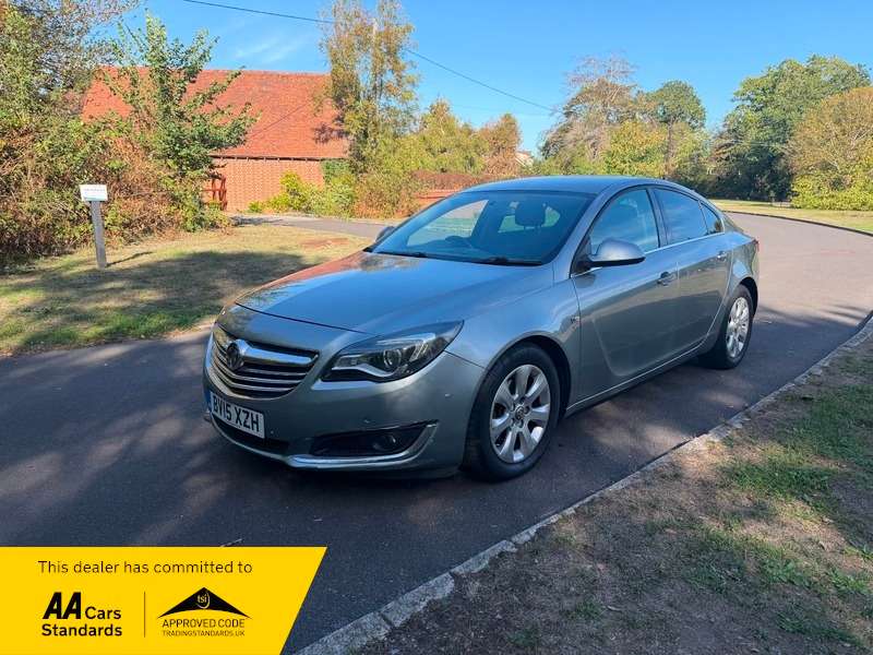 A 2015 VAUXHALL INSIGNIA SRI NAV CDTI ECOFLEX S/S Excellent family car A 2015 VAUXHALL INSIGNIA SRI NAV CDTI ECOFLEX S/S Excellent family car