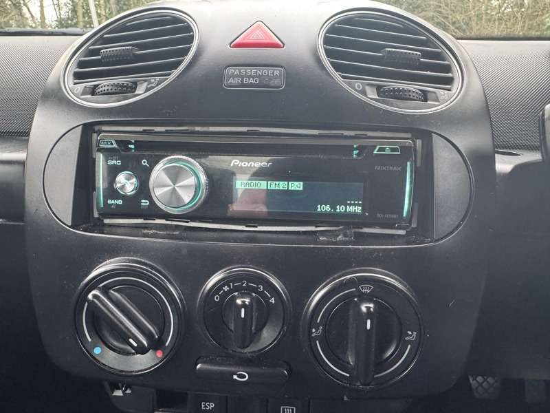 2009 VOLKSWAGEN BEETLE 2009 VOLKSWAGEN BEETLE