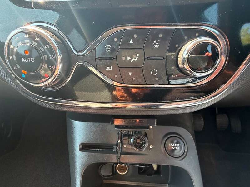 2014 RENAULT CAPTUR 2014 RENAULT CAPTUR