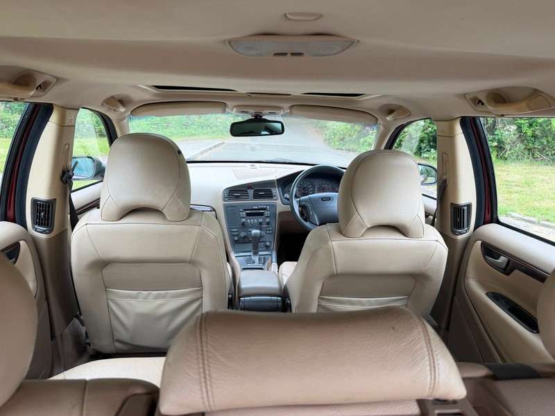 2002 VOLVO 70 SERIES 2002 VOLVO 70 SERIES