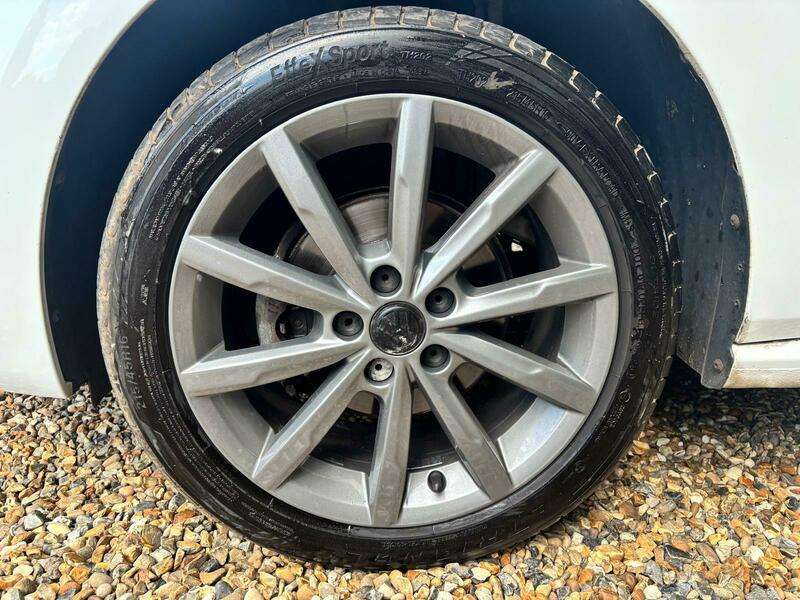 2015 VOLKSWAGEN POLO 2015 VOLKSWAGEN POLO