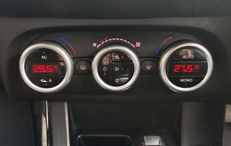 2012 ALFA ROMEO GIULIETTA 2012 ALFA ROMEO GIULIETTA