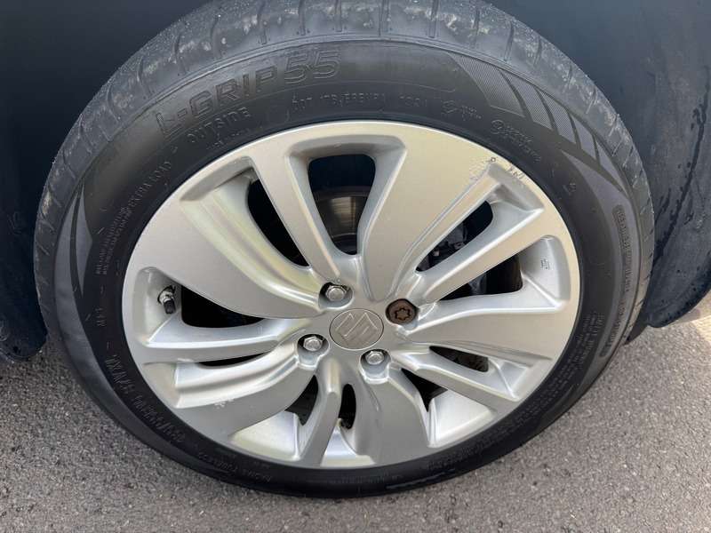 2019 SUZUKI SWIFT 2019 SUZUKI SWIFT