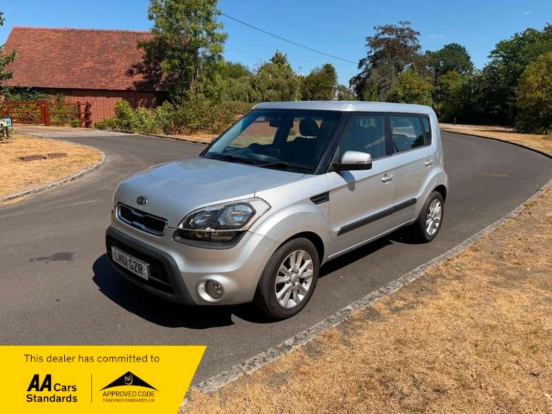 A 2011 KIA SOUL CRDI 2 AUTO Fabulous history A 2011 KIA SOUL CRDI 2 AUTO Fabulous history