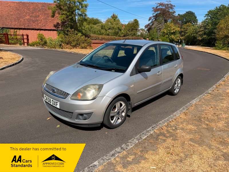 A 2008 FORD FIESTA ZETEC CLIMATE 16V Ideal first car with history A 2008 FORD FIESTA ZETEC CLIMATE 16V Ideal first car with history