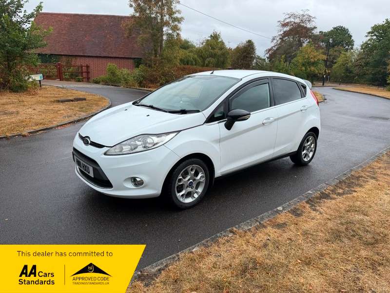 A 2011 FORD FIESTA ZETEC CLIMATE with upgrades good history A 2011 FORD FIESTA ZETEC CLIMATE with upgrades good history