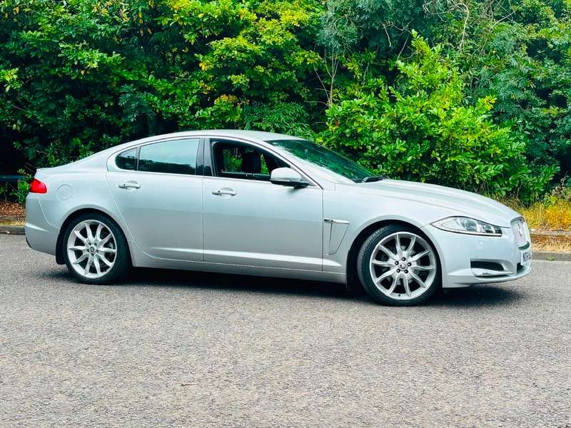 2012 JAGUAR XF 2012 JAGUAR XF