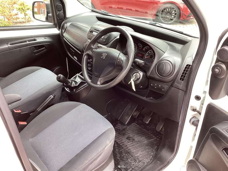 A 2015 PEUGEOT BIPPER HDI PROFESSIONAL history hpi clear A 2015 PEUGEOT BIPPER HDI PROFESSIONAL history hpi clear