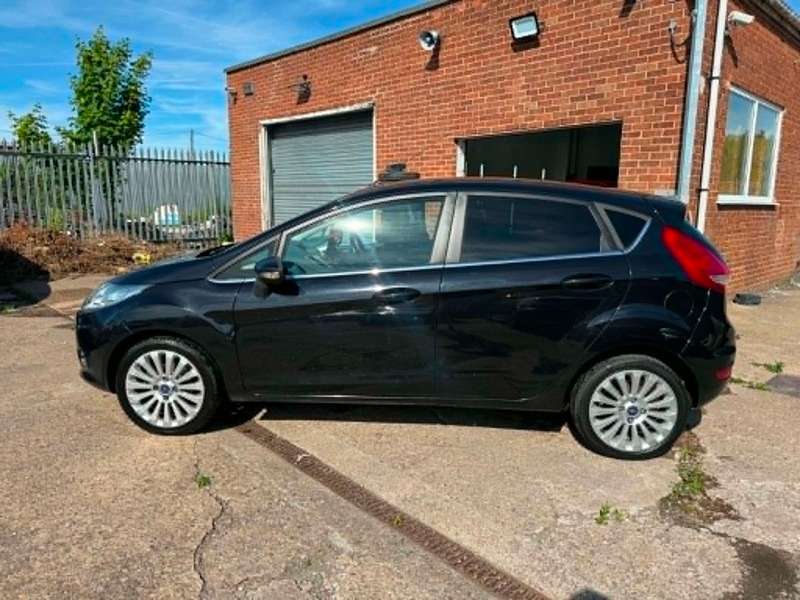 2009 FORD FIESTA 2009 FORD FIESTA