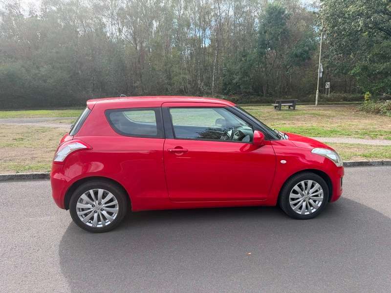 2013 SUZUKI SWIFT 2013 SUZUKI SWIFT