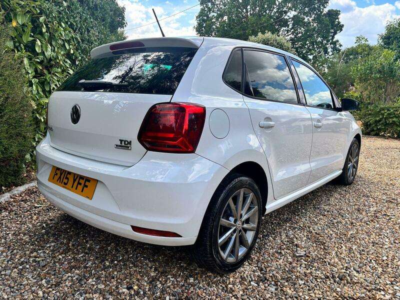2015 VOLKSWAGEN POLO 2015 VOLKSWAGEN POLO