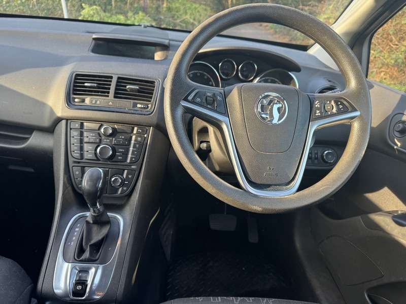 A 2013 VAUXHALL MERIVA Rare Auto great history low miles A 2013 VAUXHALL MERIVA Rare Auto great history low miles