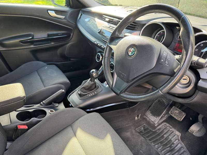 2013 ALFA ROMEO GIULIETTA 2013 ALFA ROMEO GIULIETTA