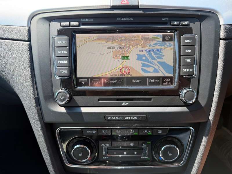 2013 SKODA SUPERB 2013 SKODA SUPERB