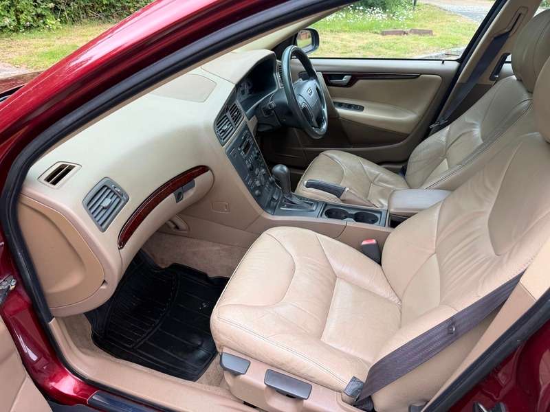 A 2002 VOLVO 70 SERIES SOLD SOLD SOLD A 2002 VOLVO 70 SERIES SOLD SOLD SOLD