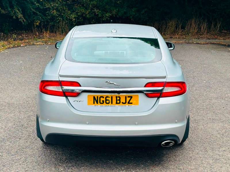 2012 JAGUAR XF 2012 JAGUAR XF