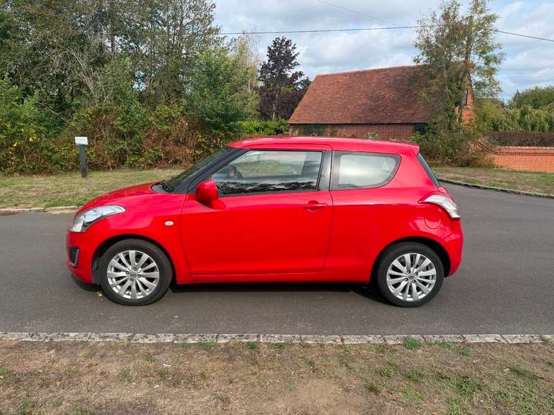 2013 SUZUKI SWIFT 2013 SUZUKI SWIFT