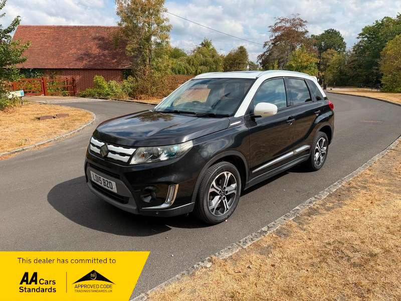 A 2015 SUZUKI VITARA SZ5 URBAN DDIS ALLGRIP 4X4 Excellent Specification A 2015 SUZUKI VITARA SZ5 URBAN DDIS ALLGRIP 4X4 Excellent Specification