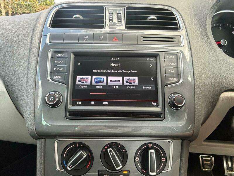 2015 VOLKSWAGEN POLO 2015 VOLKSWAGEN POLO