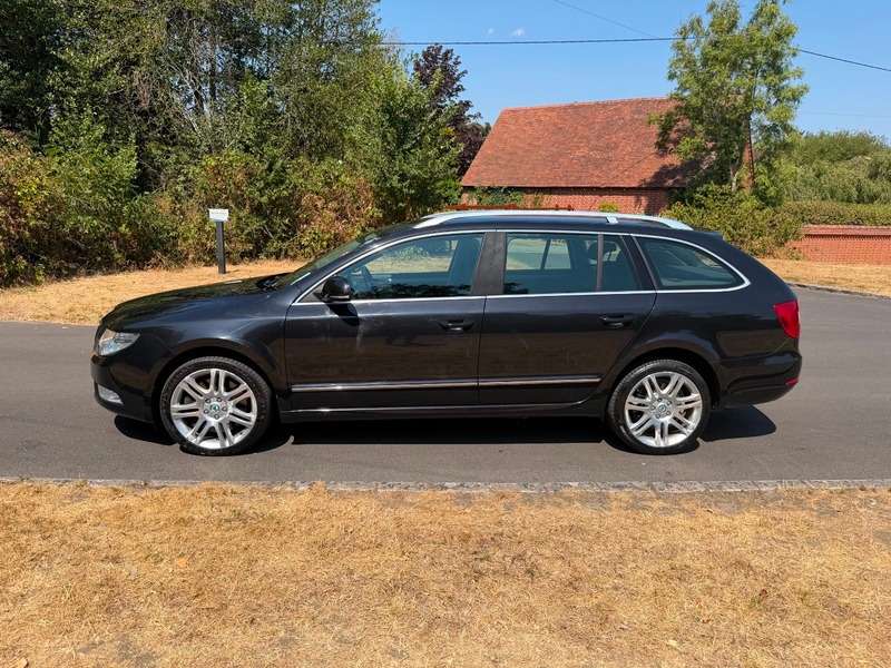 2013 SKODA SUPERB 2013 SKODA SUPERB