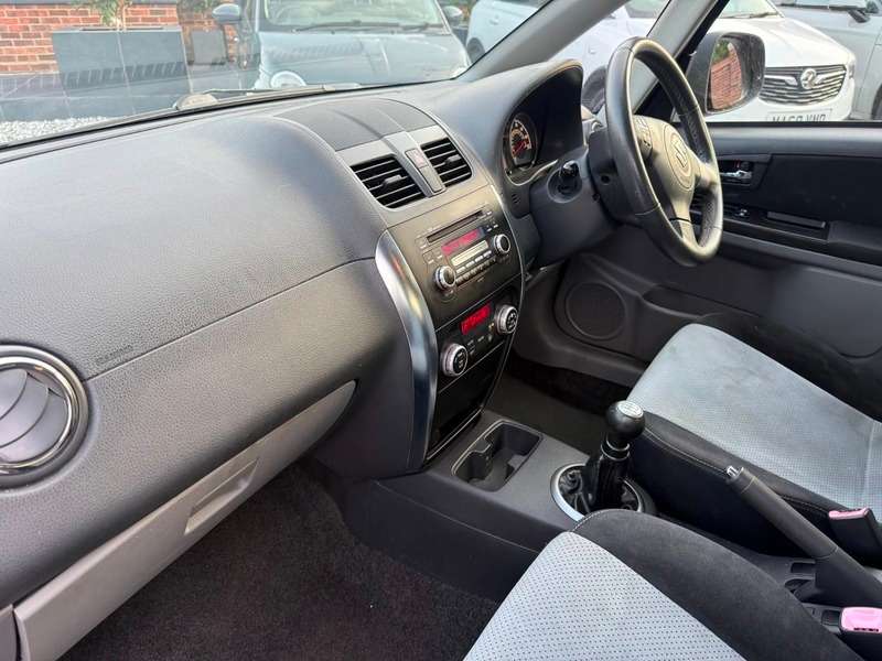 2011 SUZUKI SX4 2011 SUZUKI SX4