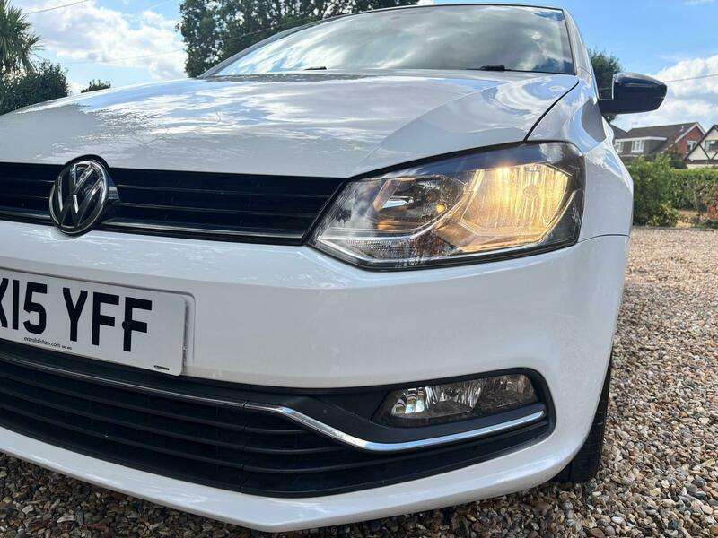 2015 VOLKSWAGEN POLO 2015 VOLKSWAGEN POLO
