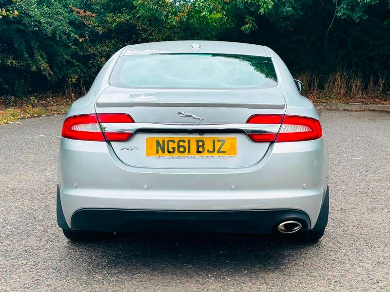 2012 JAGUAR XF 2012 JAGUAR XF
