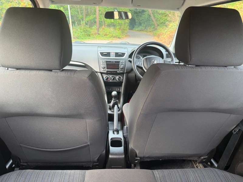 A 2013 SUZUKI SWIFT SZ2 Excellent history ideal first car A 2013 SUZUKI SWIFT SZ2 Excellent history ideal first car