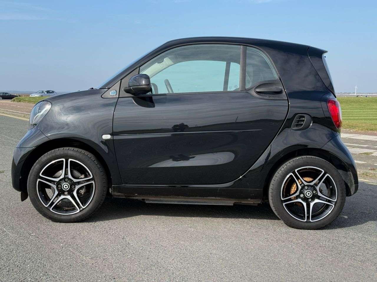2021 SMART FORTWO 2021 SMART FORTWO