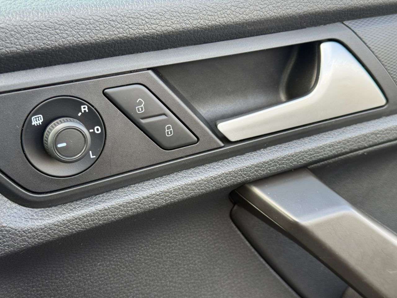 2020 VOLKSWAGEN CADDY MAXI LIFE C20 DIESEL ESTATE 2020 VOLKSWAGEN CADDY MAXI LIFE C20 DIESEL ESTATE