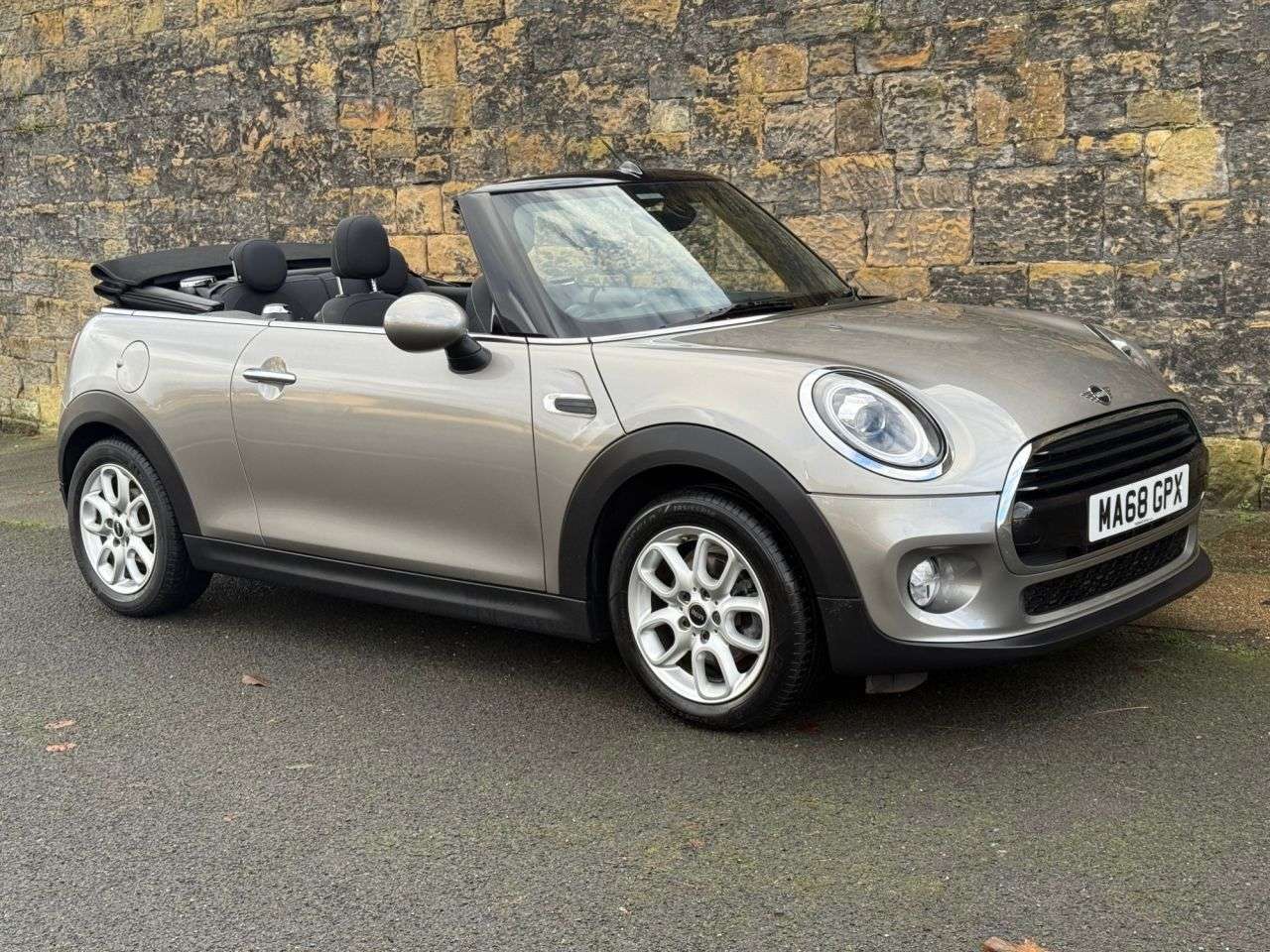 2018 MINI CONVERTIBLE 2018 MINI CONVERTIBLE